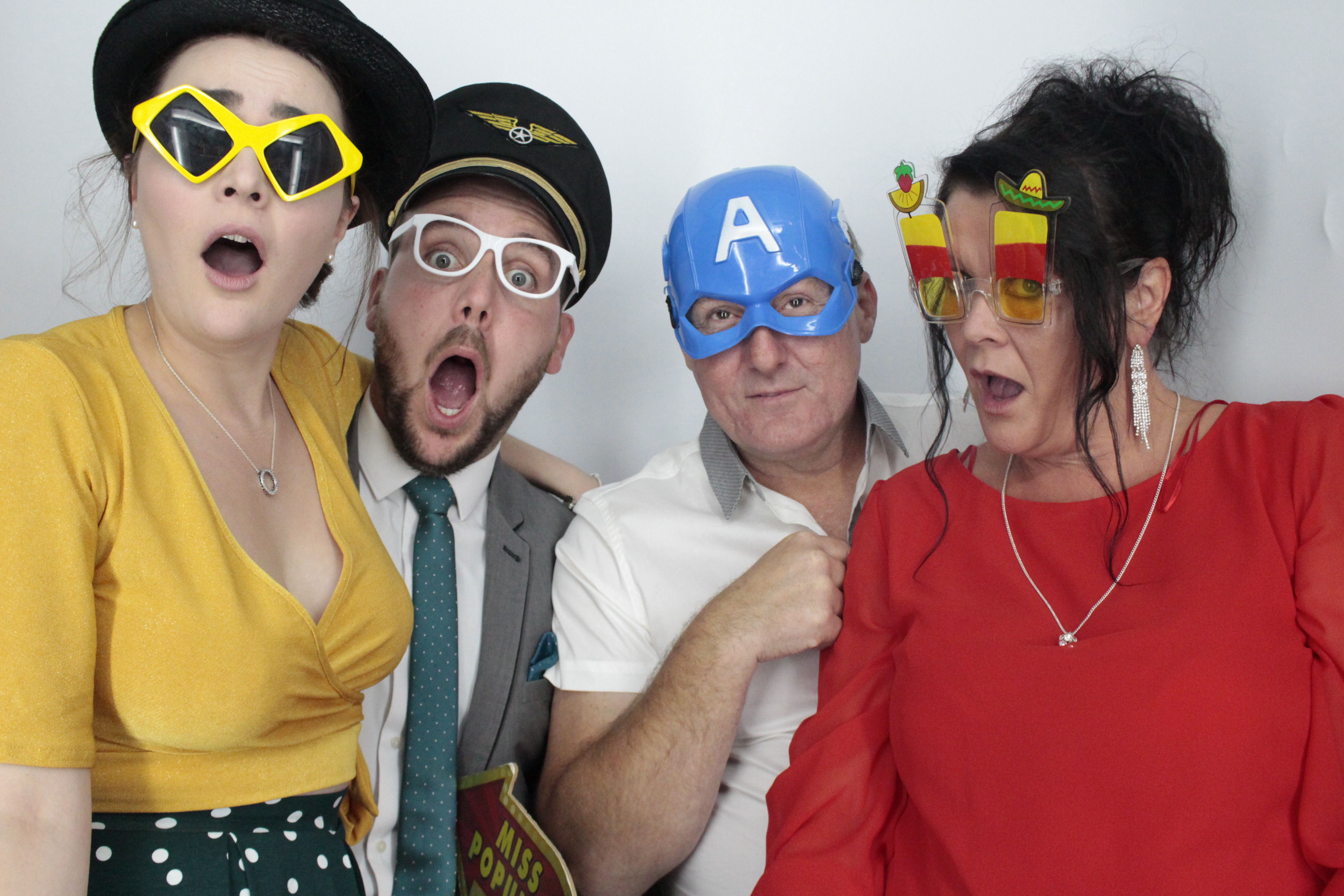 Kim & Andy's Wedding | View more photos from the event at gallery.myphotoboothexperience.co.uk/u/MyPhotoBoothExperienceLtd/Kim-Andys-Wedding